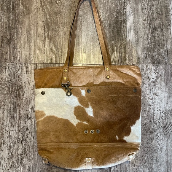 Myra Bag Handbags - Myra Bag Tan and White Cowhide Tote